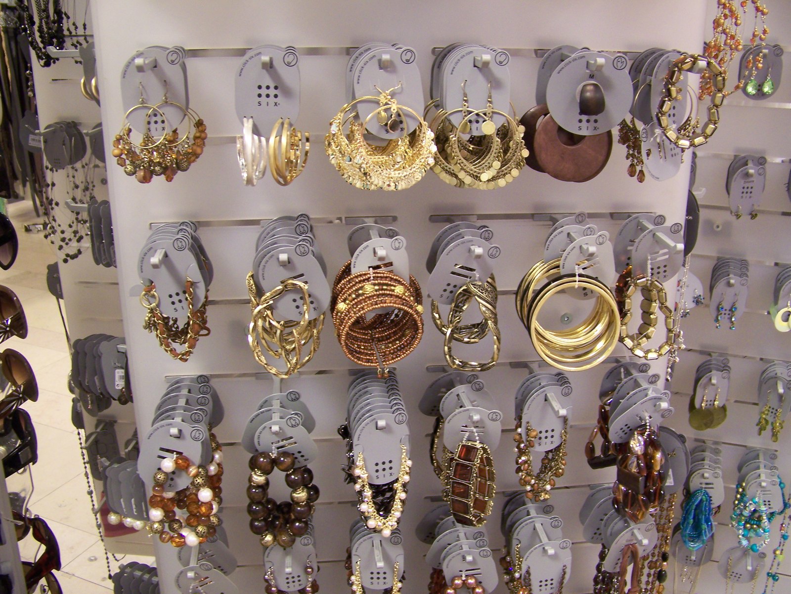 Bijoux bracelets c and a – Le Blog de Betty