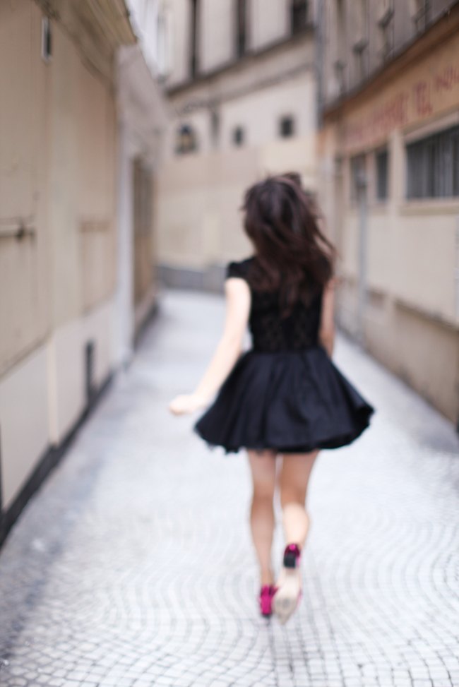Black + Pink – Betty Autier – Le Blog de Betty