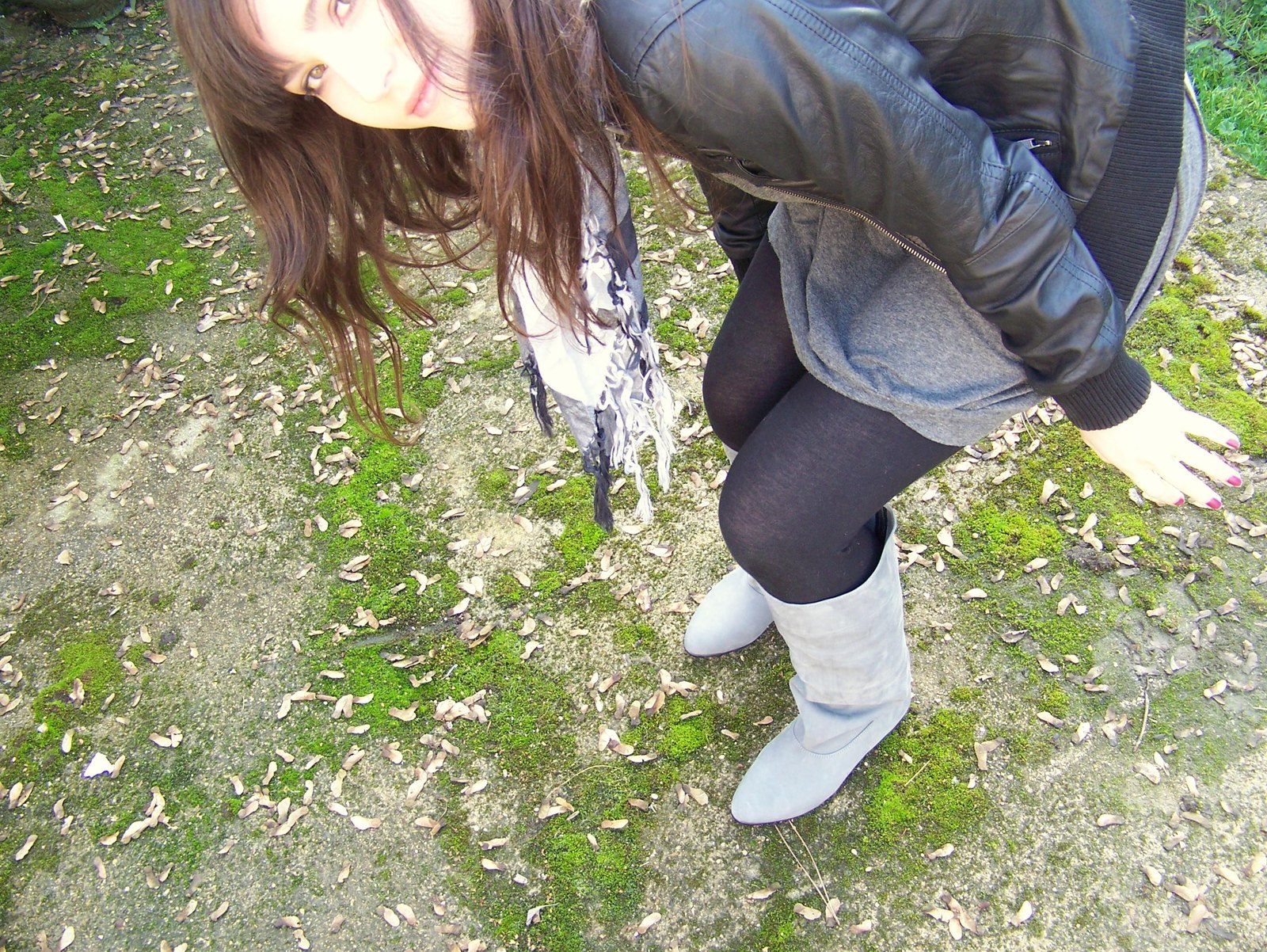 Bottes blanches herbe – Le Blog de Betty