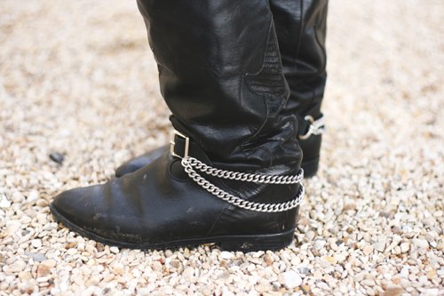 Bottes motardes chaines – Le Blog de Betty