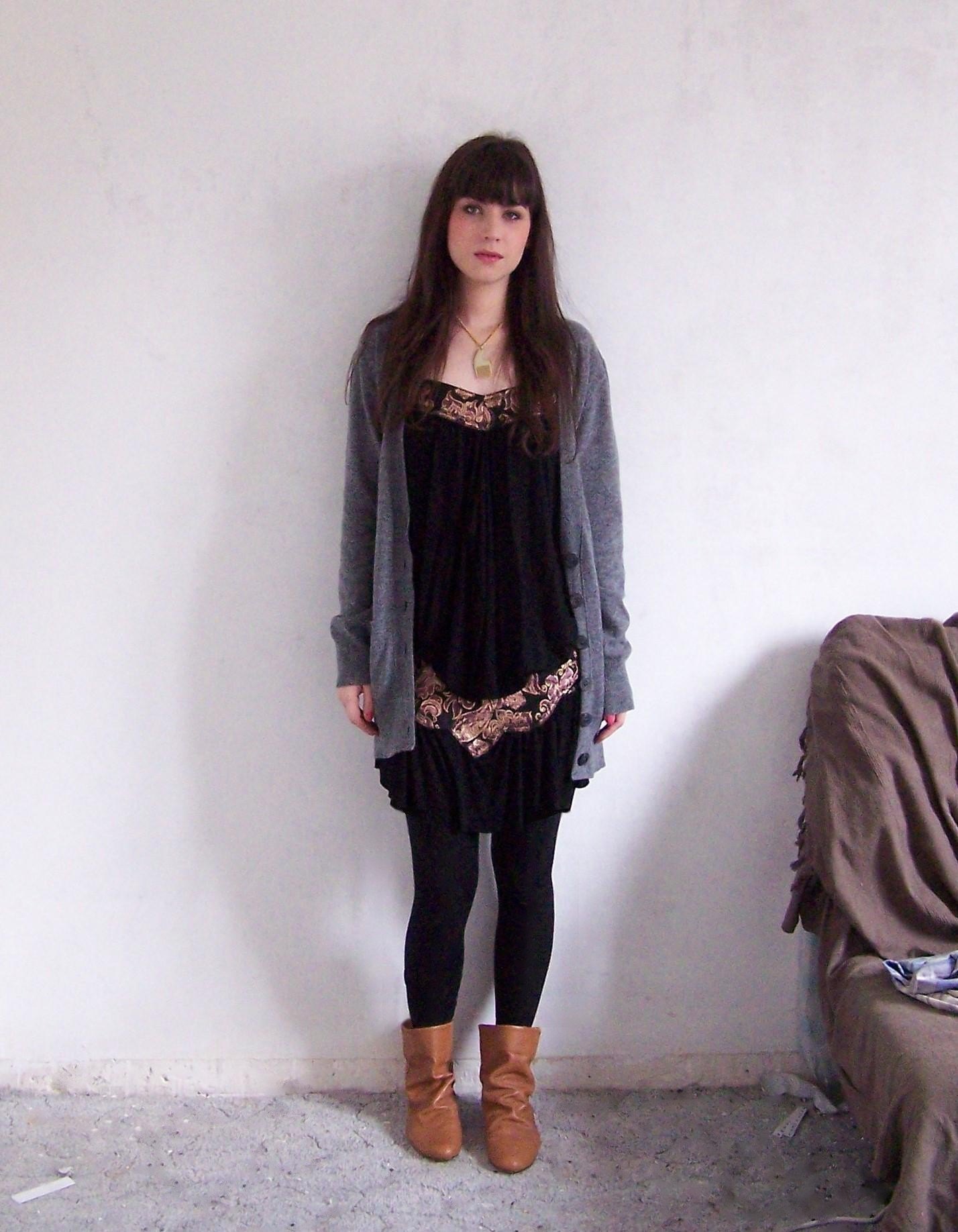 Bottines camel zara robe noire gilet – Le Blog de Betty