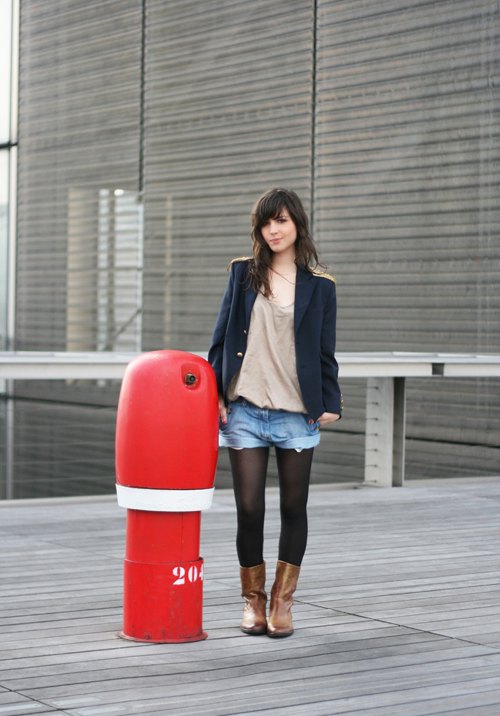 Boyfriend boots veste marine short jean – Le Blog de Betty