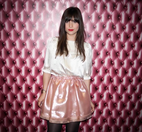 Cannes jupe satin rose capitonne – Le Blog de Betty