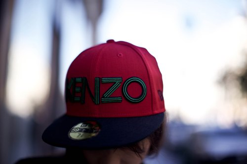 Casquette kenzo rouge noire – Le Blog de Betty