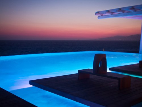 Cavo tagoo piscine crepuscule – Le Blog de Betty