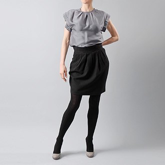 Chemisier gris jupe noire – Le Blog de Betty