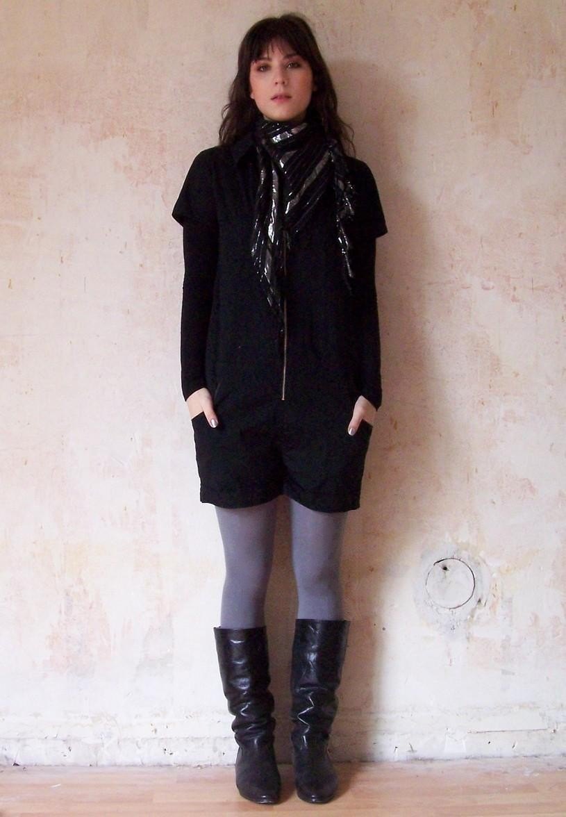 Combishort noir foulard bottes – Le Blog de Betty