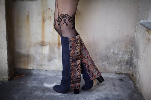 Cuissardes brodees collants fantaisie – Le Blog de Betty