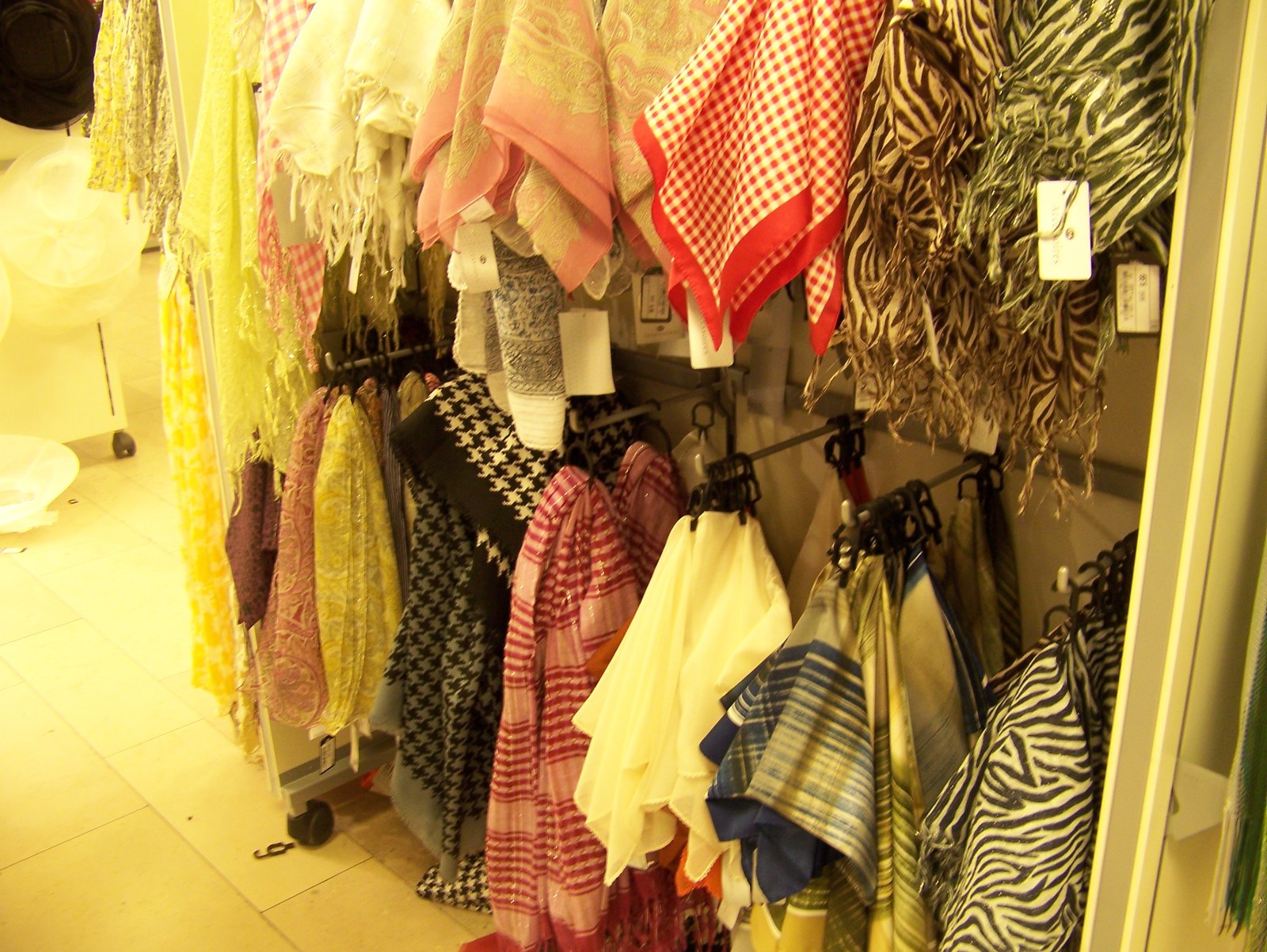 Foulards c and a – Le Blog de Betty
