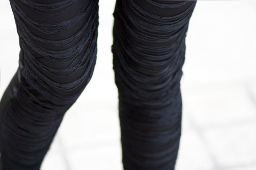 Good girl gone bad legging drape – Le Blog de Betty