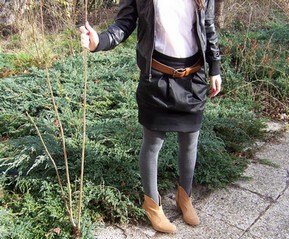 Jupe tulipe noire ceinture marron – Le Blog de Betty
