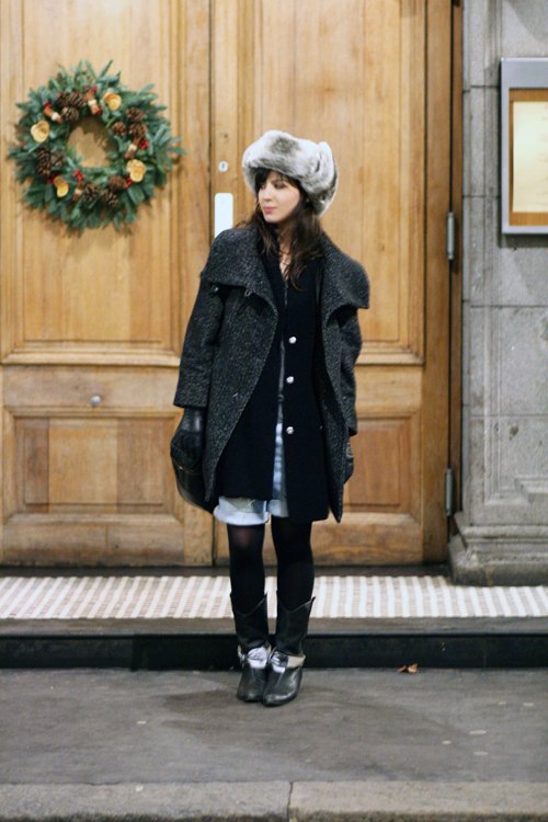 Londres manteau gris chapka porte – Le Blog de Betty
