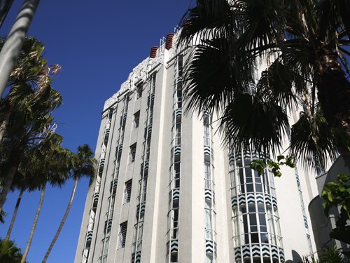 Los angeles immeuble art deco palmiers – Le Blog de Betty