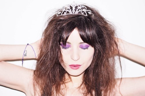 Make up diademe portrait – Le Blog de Betty