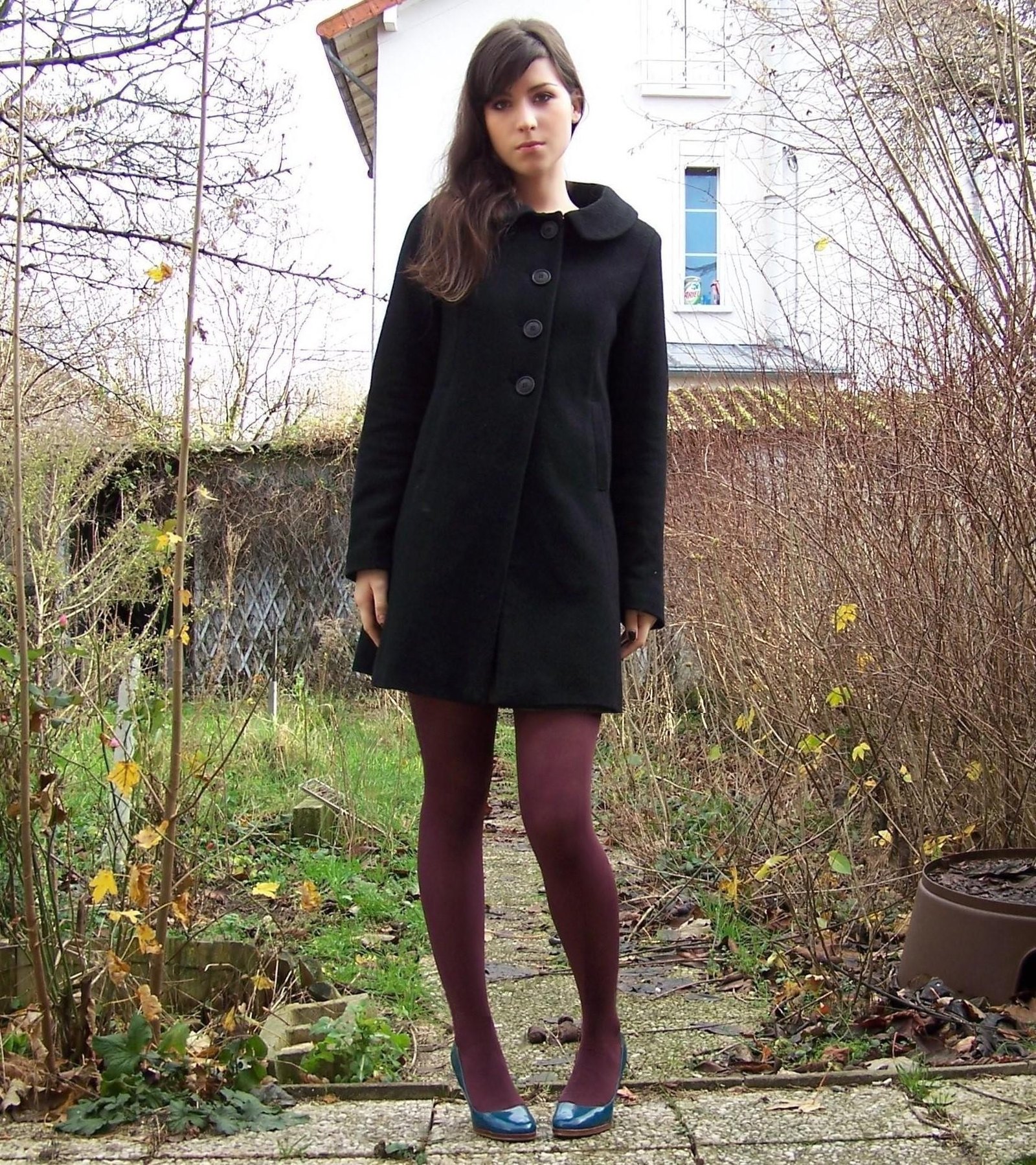 Manteau baby doll collants bordeaux – Le Blog de Betty