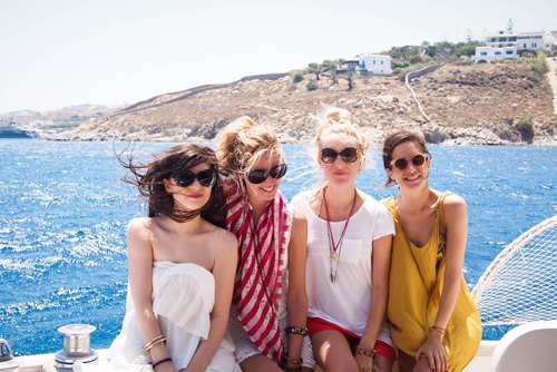 Mykonos bateau amies – Le Blog de Betty