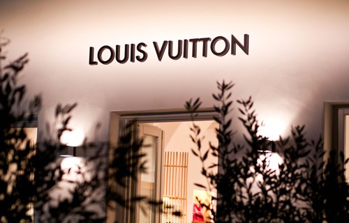 Mykonos louis vuitton enseigne – Le Blog de Betty