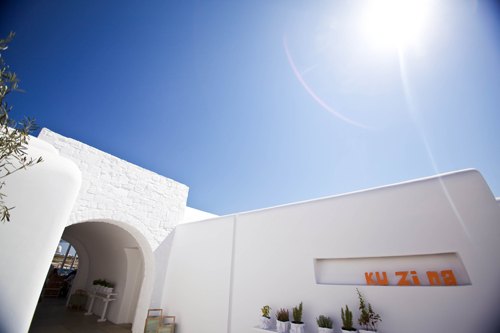 Mykonos maison blanche ciel – Le Blog de Betty