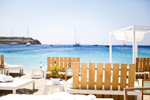 Mykonos plage transats – Le Blog de Betty