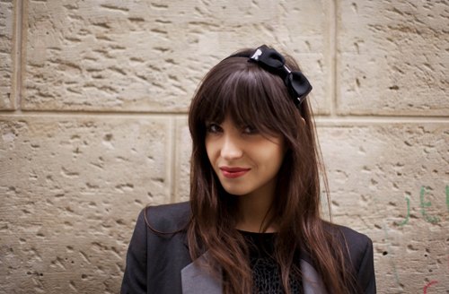 Noeud cheveux blazer portrait – Le Blog de Betty
