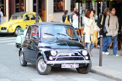 Paris fiat 500 noire saint germain – Le Blog de Betty