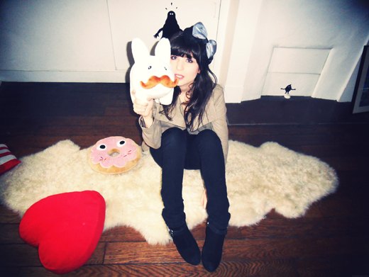 Peluches donut lapin moustache tapis – Le Blog de Betty