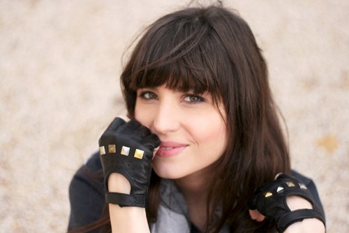 Portrait mitaines cloutees – Le Blog de Betty