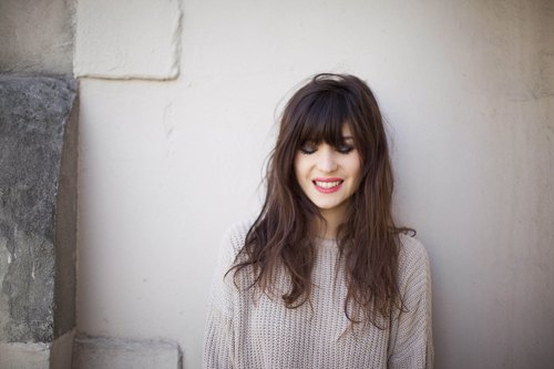 Pull beige portrait – Le Blog de Betty