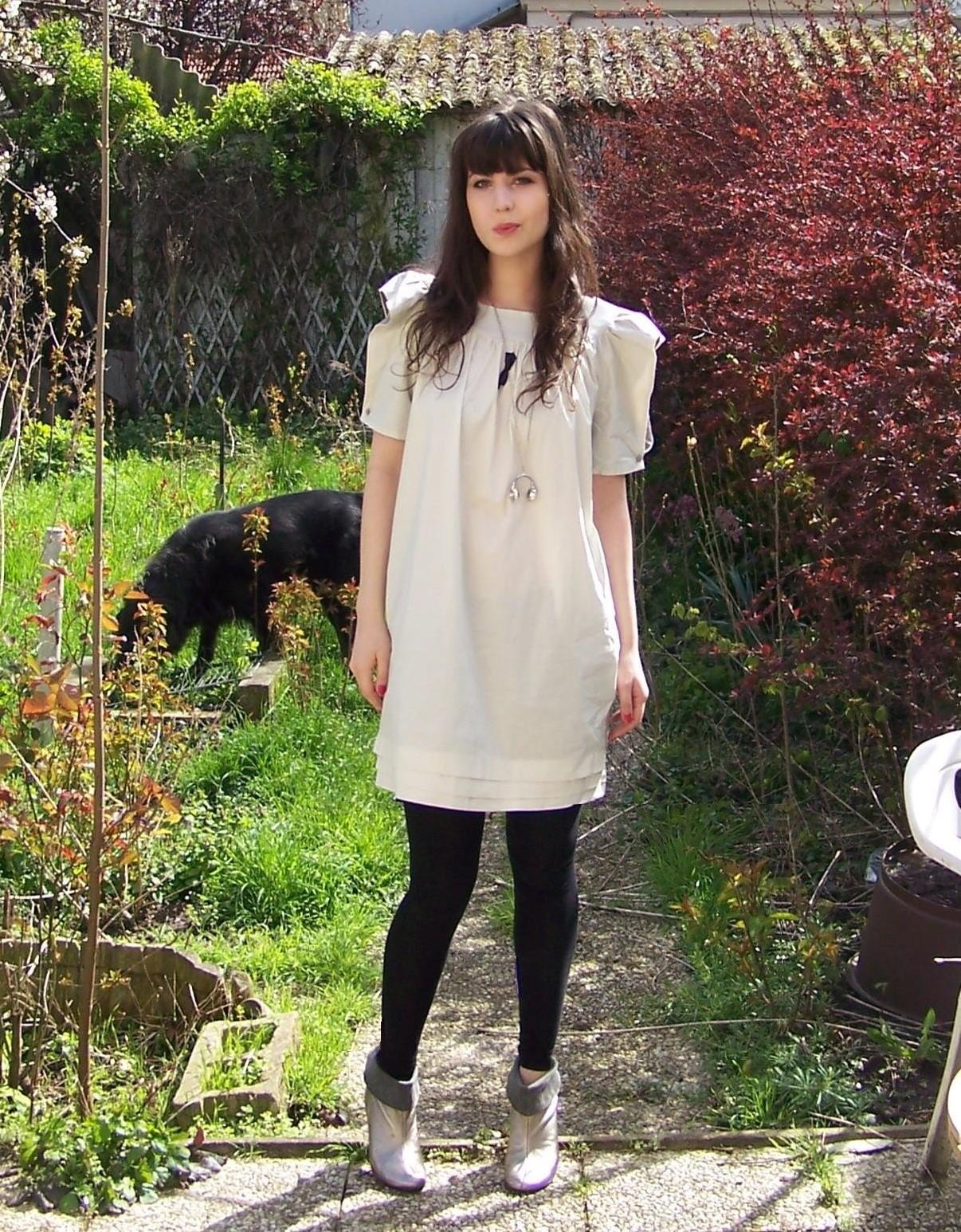 Robe blanche printemps chien – Le Blog de Betty