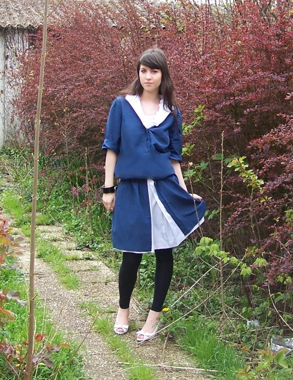 Robe bleu marine col marin – Le Blog de Betty