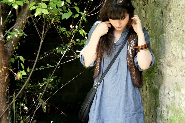 Robe chambray gilet sequins sac – Le Blog de Betty