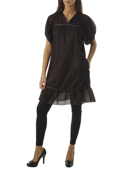 Robe noire legging escarpins – Le Blog de Betty