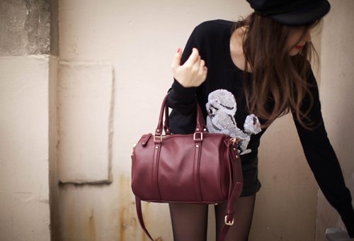 Sac bordeaux tshirt caniche – Le Blog de Betty