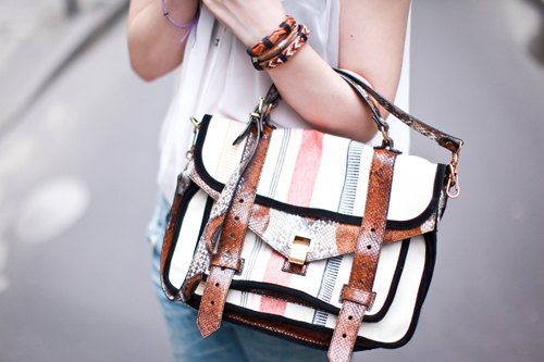 Sac cartable raye proenza schouler bracelets – Le Blog de Betty