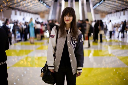 Teddy jacket defile sol jaune – Le Blog de Betty