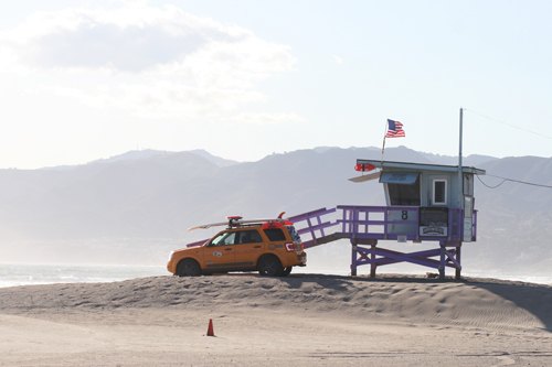 Venice beach poste secours voiture – Le Blog de Betty