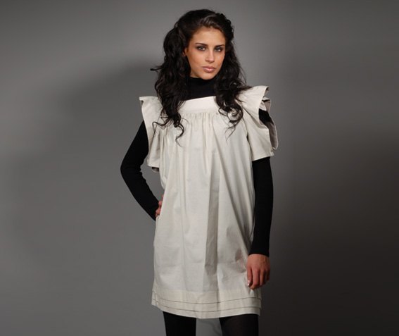 Vente privee robe ecru volants – Le Blog de Betty