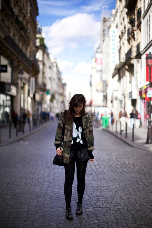 Veste camouflage tshirt caniche rue – Le Blog de Betty