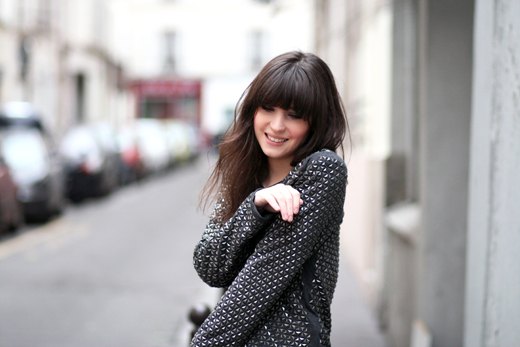 Veste cloutee portrait rue – Le Blog de Betty