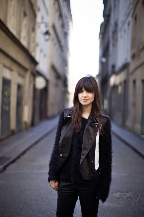 Veste cuir noire blanche portrait – Le Blog de Betty