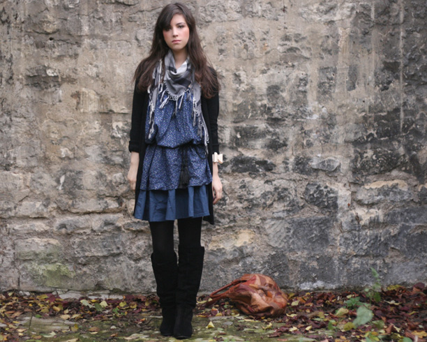 Petite robe bleue – Betty Autier – Le Blog de Betty