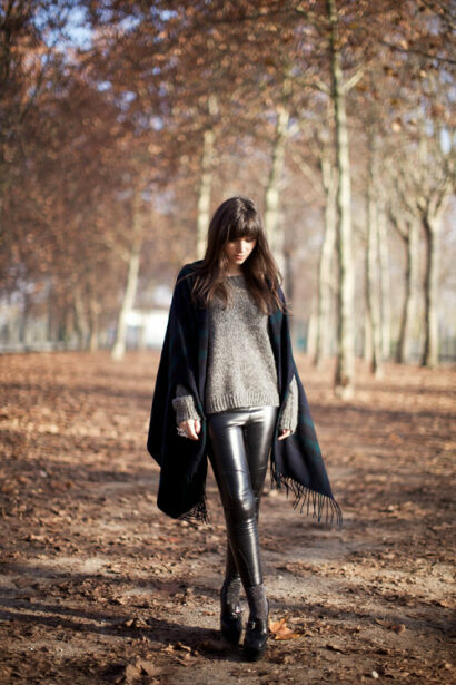 My plaid cape – Betty Autier – Le Blog de Betty