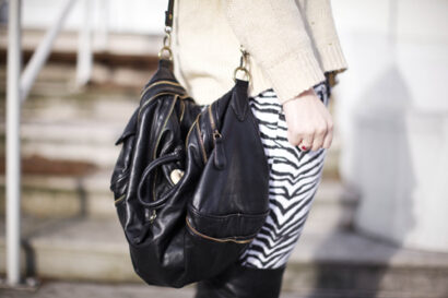 Over the knee – Betty Autier – Le Blog de Betty