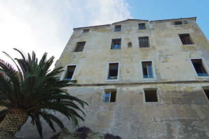 Calvi (on the) rocks – Betty Autier – Le Blog de Betty