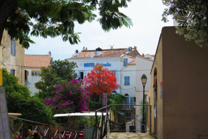 Calvi (on the) rocks – Betty Autier – Le Blog de Betty