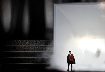 Chanel volcanic fashion show – Betty Autier – Le Blog de Betty