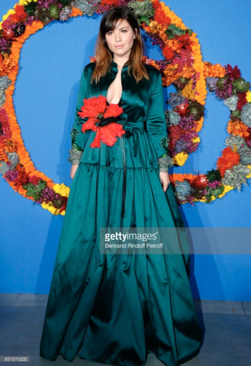 Betty Autier en robe Alexis Mabille au photocall du gala de l’Opéra de Paris