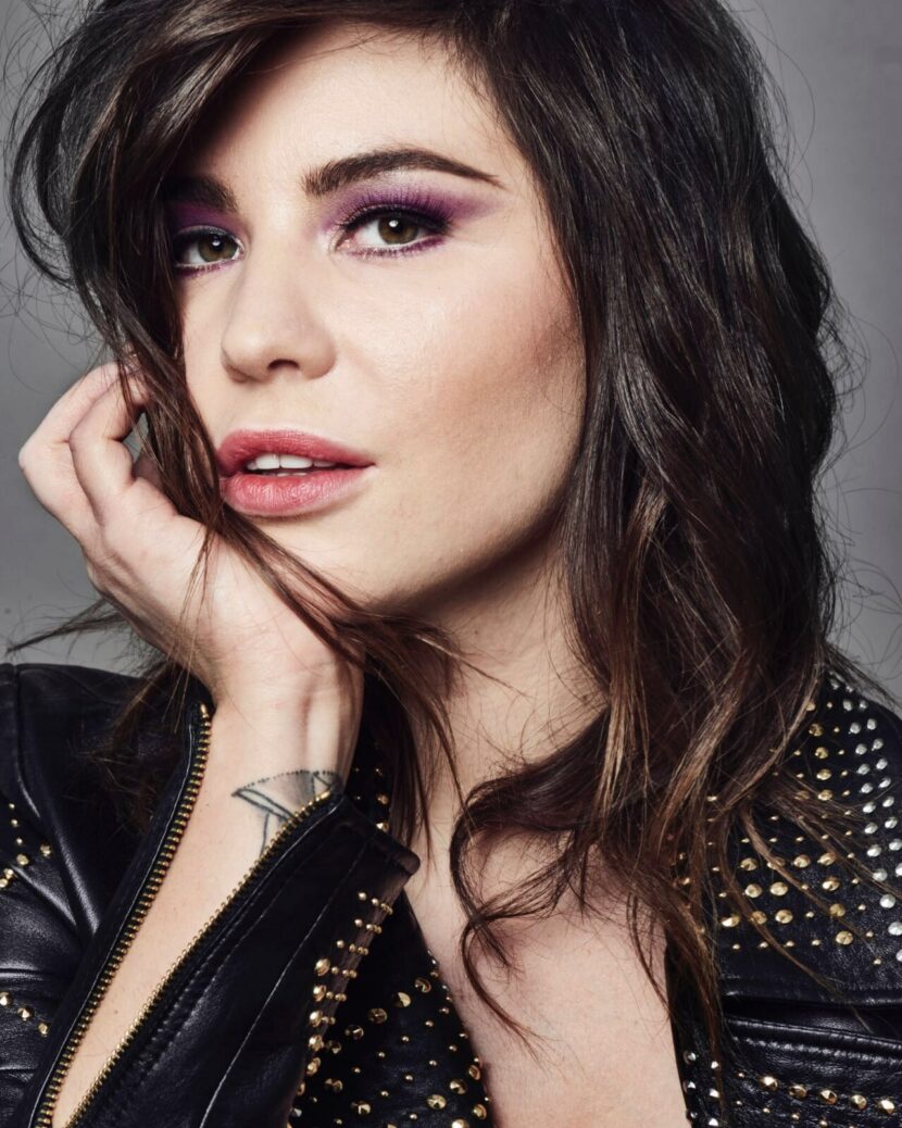Betty Autier, campagne YSL Beauty Noël 2017 par John Chevalier