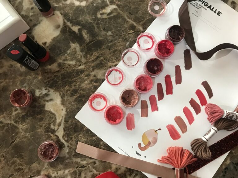 Palette des teintes de la collection Betty x Bourjois