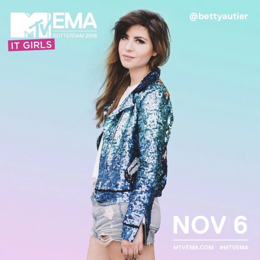 Photo officielle MTV EMA Rotterdam 2016 It Girls : Betty Autier en veste à sequins